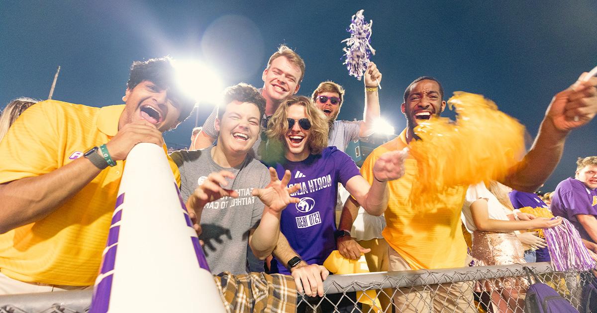 UNA's Homecoming date has been set, and the nominations are open for the 2024 Homecoming award winners.